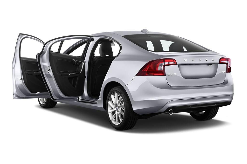Volvo S60 (Baujahr 2014) Summum 4 Türen Tür geöffnet