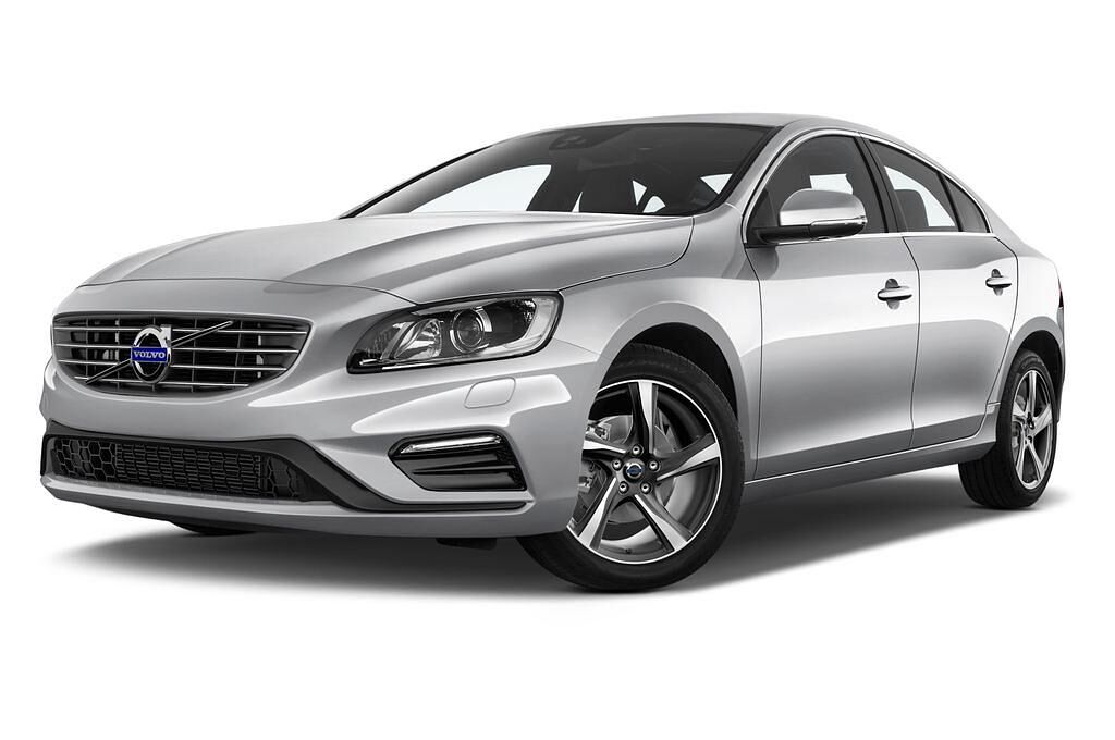 Volvo S60 (Baujahr 2016) R-Design 4 Türen seitlich vorne mit Felge