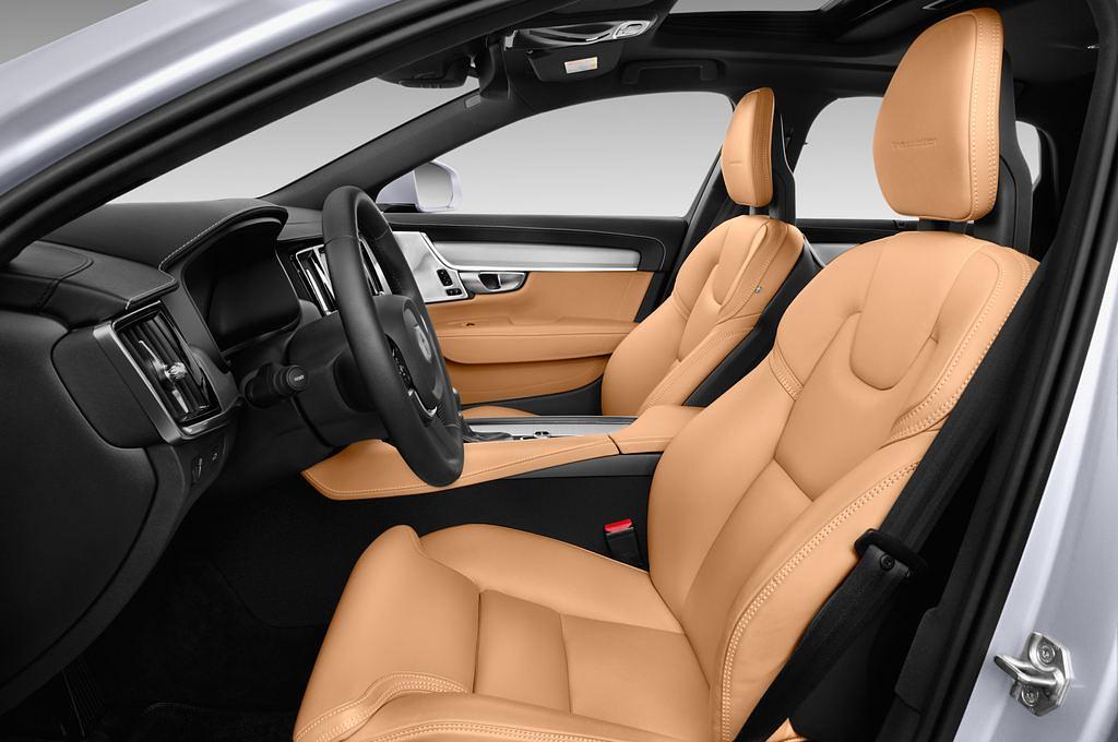 Volvo S90 (Baujahr 2017) Inscription 4 Türen Vordersitze