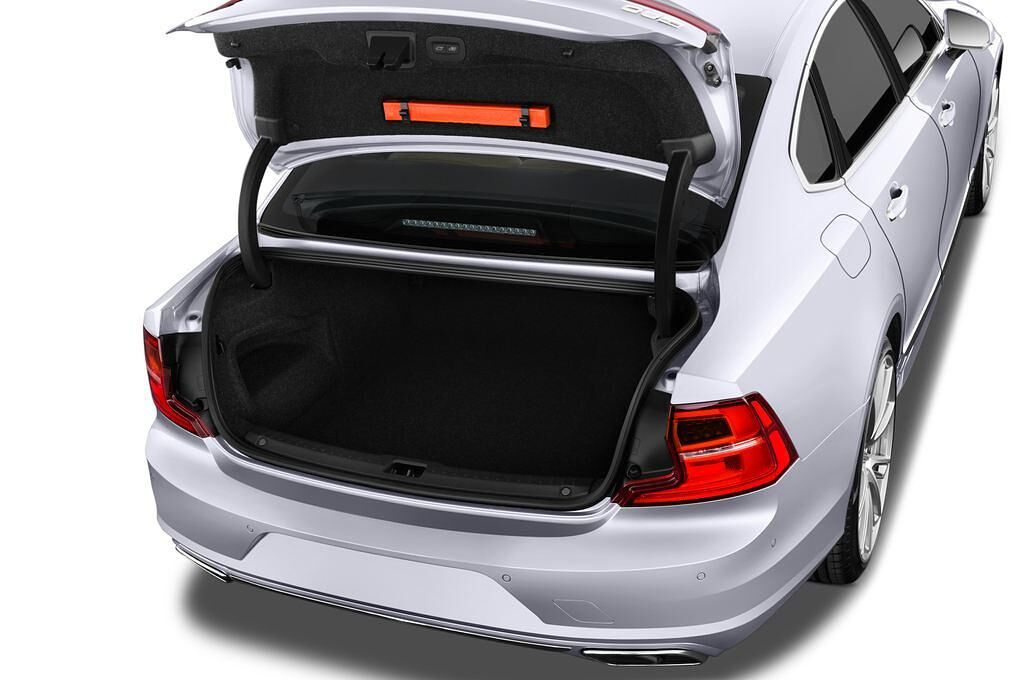 Volvo S90 (Baujahr 2017) Inscription 4 Türen Kofferraum