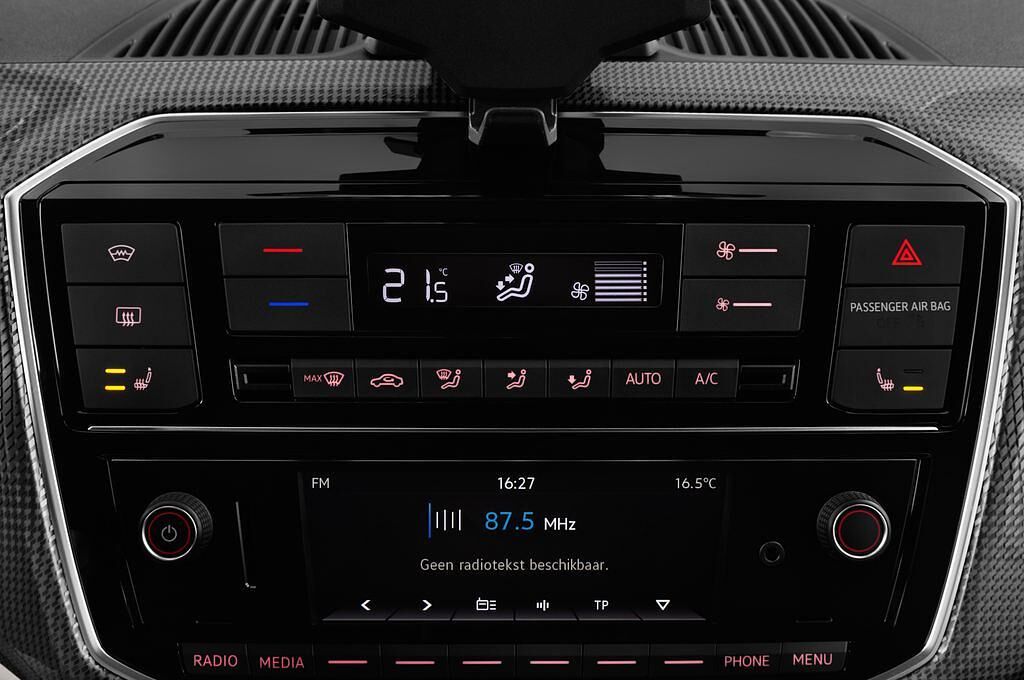 Volkswagen Up! (Baujahr 2017) e-up! 5 Türen Temperatur und Klimaanlage