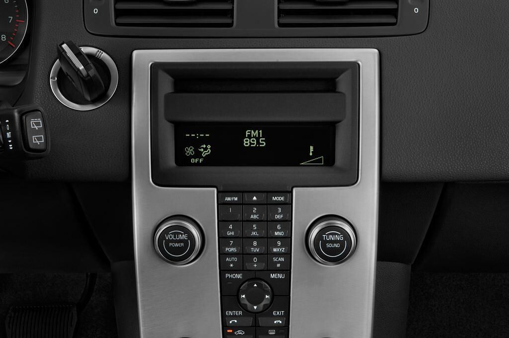 Volvo C30 (Baujahr 2010) - 3 Türen Radio und Infotainmentsystem