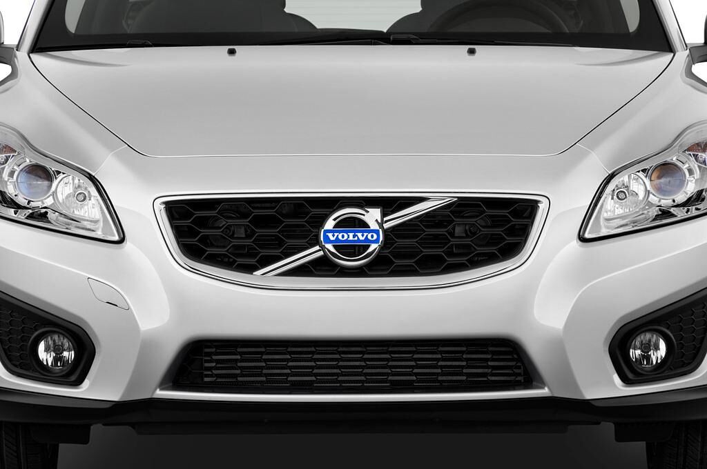Volvo C30 (Baujahr 2010) - 3 Türen Kühlergrill und Scheinwerfer
