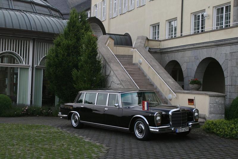 Mercedes 600 Pullman, Baureihe W 100
