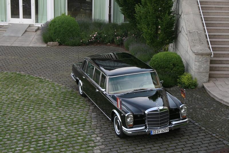 Mercedes 600 Pullman, Baureihe W 100