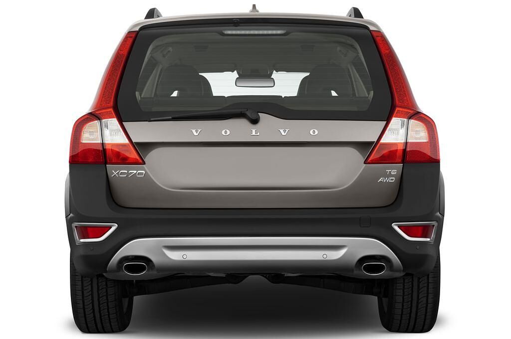 Volvo XC70 (Baujahr 2011) Momentum 5 Türen Heckansicht