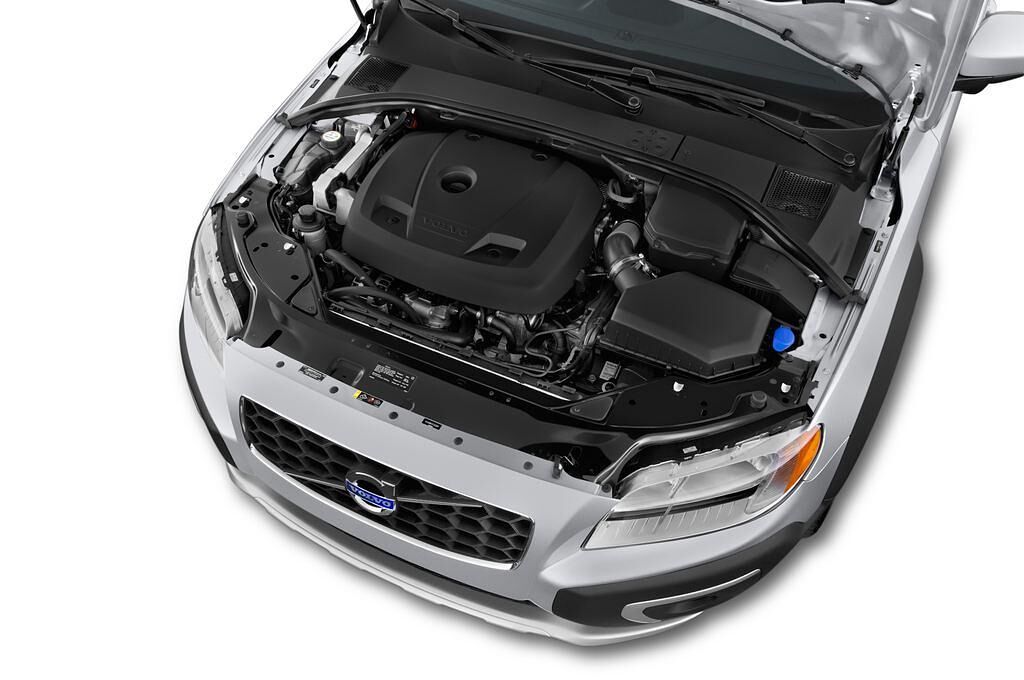 Volvo XC70 (Baujahr 2015) Momentum 5 Türen Motor