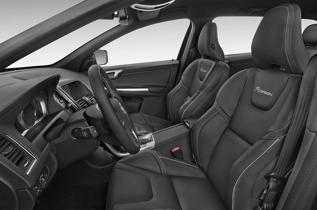 Volvo XC60 (Baujahr 2014) R-Design Summum 5 Türen Vordersitze