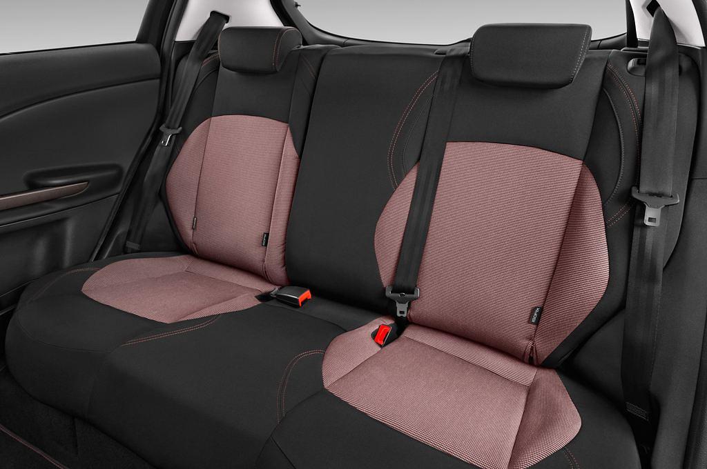 Alfa Romeo Giulietta (Baujahr 2014) Distictive 5 Türen Rücksitze