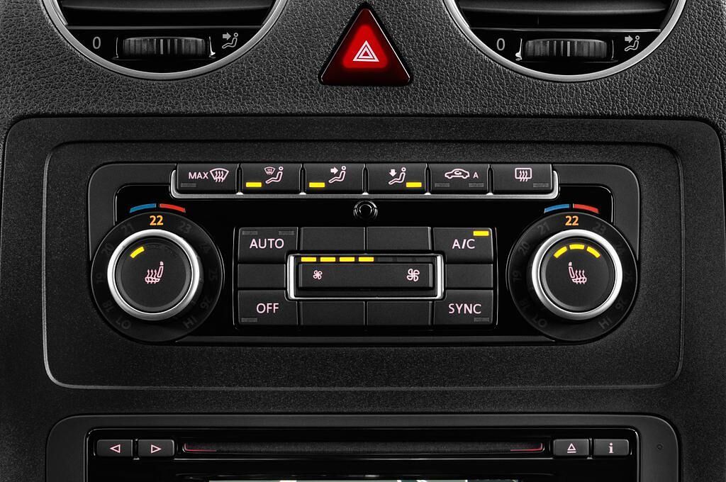 Volkswagen Caddy (Baujahr 2015) 2,0Tdi 103Kw Cross Caddy 5 Türen Temperatur und Klimaanlage