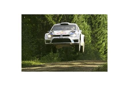 Rallye Finnland: Volkswagen Pilot Ogier beweist seine Klasse