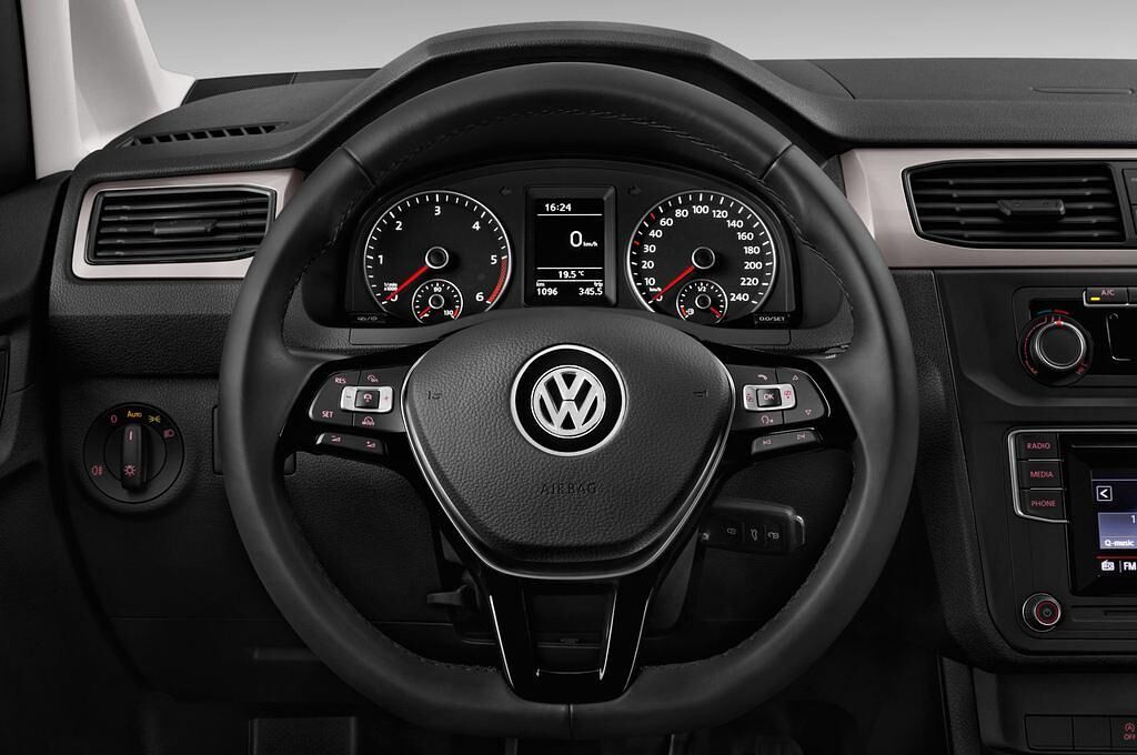Volkswagen Caddy Maxi (Baujahr 2015) Conceptline 5 Türen Lenkrad