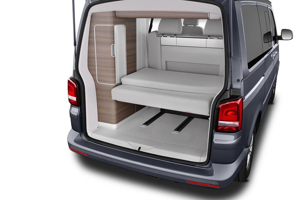 Volkswagen California (Baujahr 2015) Comfortline Bmt 4 Türen Kofferraum