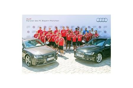 Neue Audi-Modelle für Spieler und Offizielle des Triple-Sieger FC Bayern München