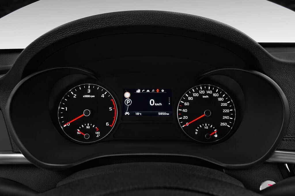 KIA Optima Sportswagon (Baujahr 2017) Spirit 5 Türen Tacho und Fahrerinstrumente