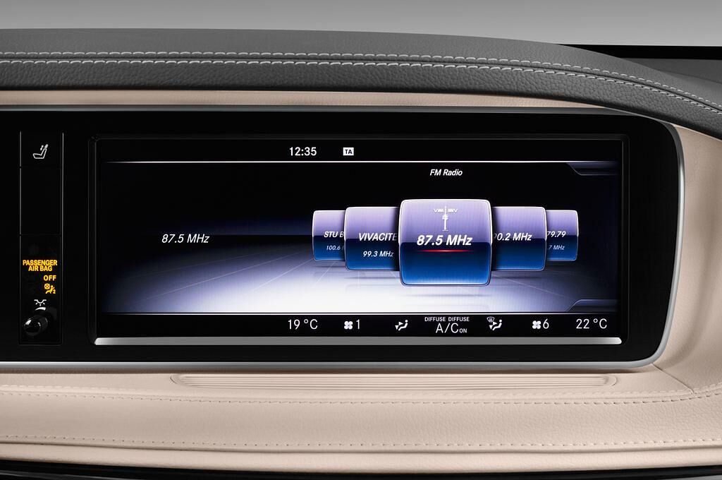 Mercedes S Class (Baujahr 2017) - 4 Türen Radio und Infotainmentsystem