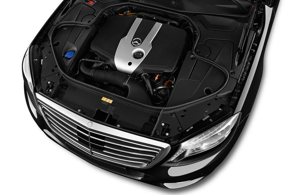 Mercedes S Class (Baujahr 2017) - 4 Türen Motor