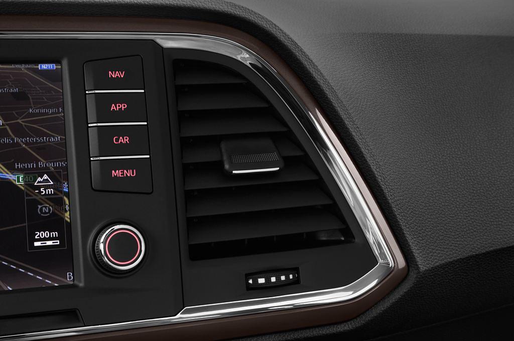 SEAT Ateca (Baujahr 2017) Xcellence 5 Türen Lüftung