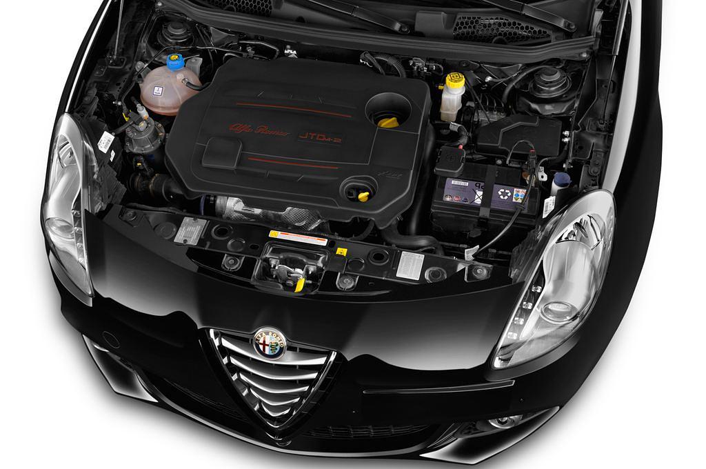 Alfa Romeo Giulietta (Baujahr 2014) Distictive 5 Türen Motor