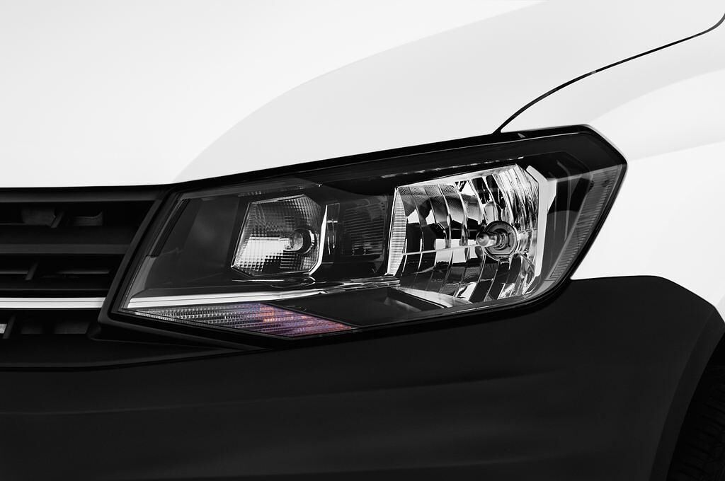 Volkswagen Caddy (Baujahr 2016) Conceptline 5 Türen Scheinwerfer