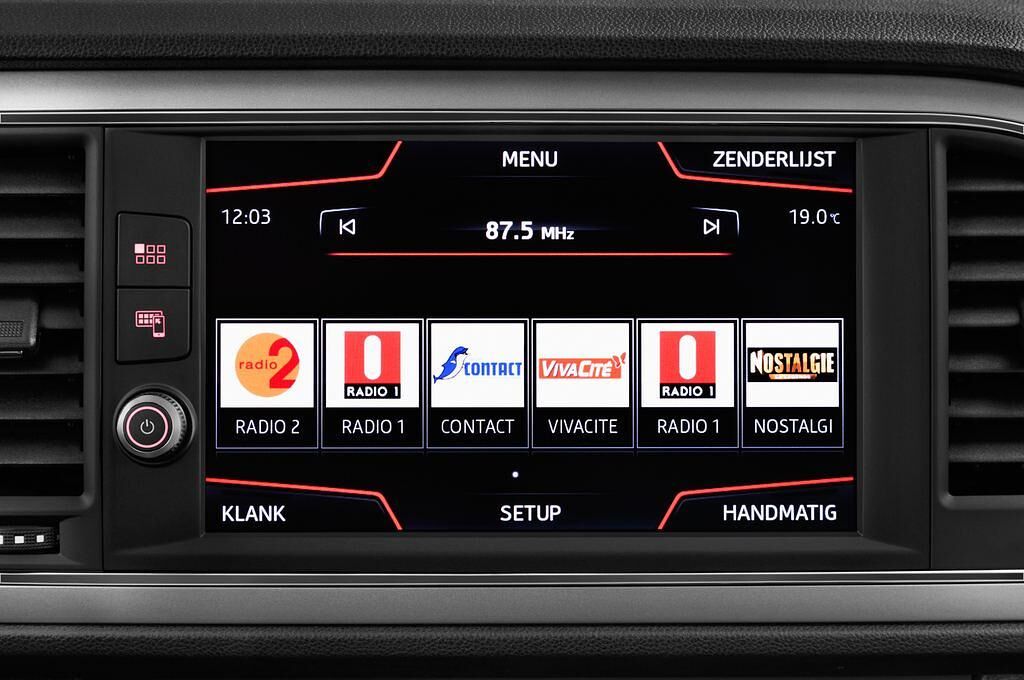 SEAT Leon (Baujahr 2017) Style 5 Türen Radio und Infotainmentsystem