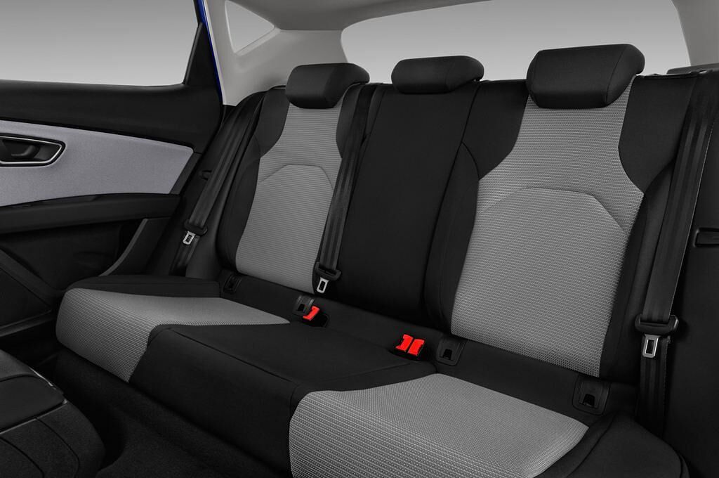 SEAT Leon (Baujahr 2017) Style 5 Türen Rücksitze