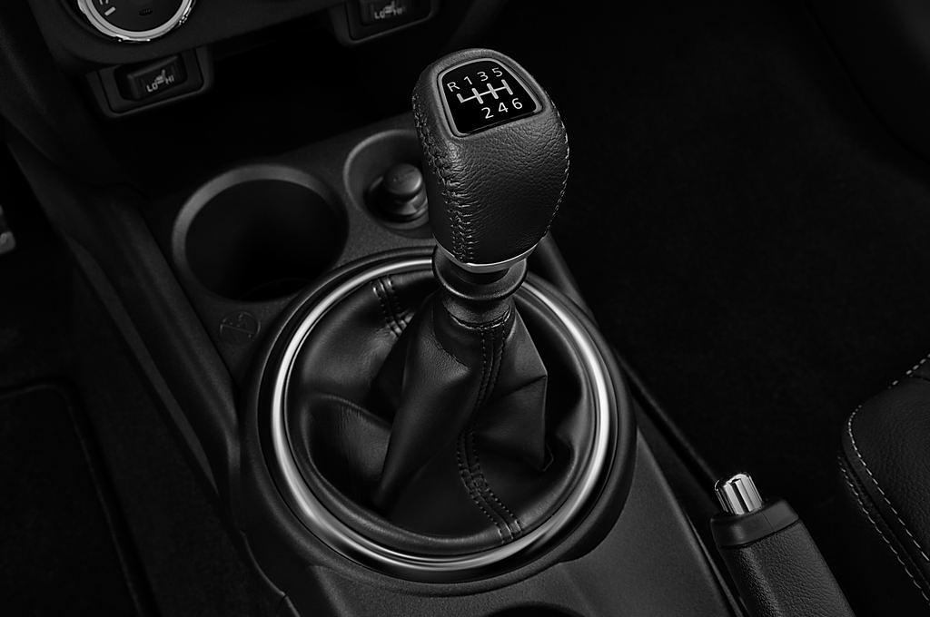 Mitsubishi ASX (Baujahr 2017) Top 5 Türen Schalthebel