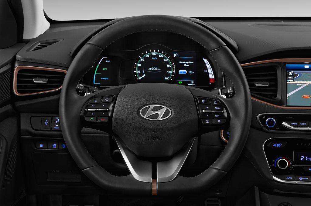Hyundai Ioniq Electrique (Baujahr 2017) Premium 5 Türen Lenkrad