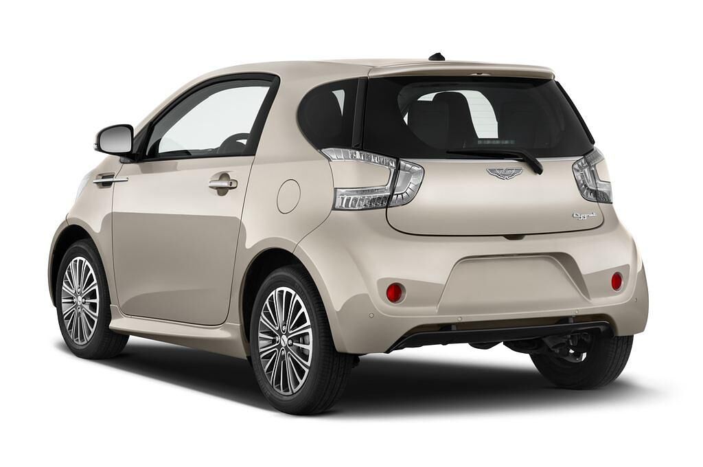 Aston Martin Cygnet (Baujahr 2011) - 3 Türen seitlich hinten