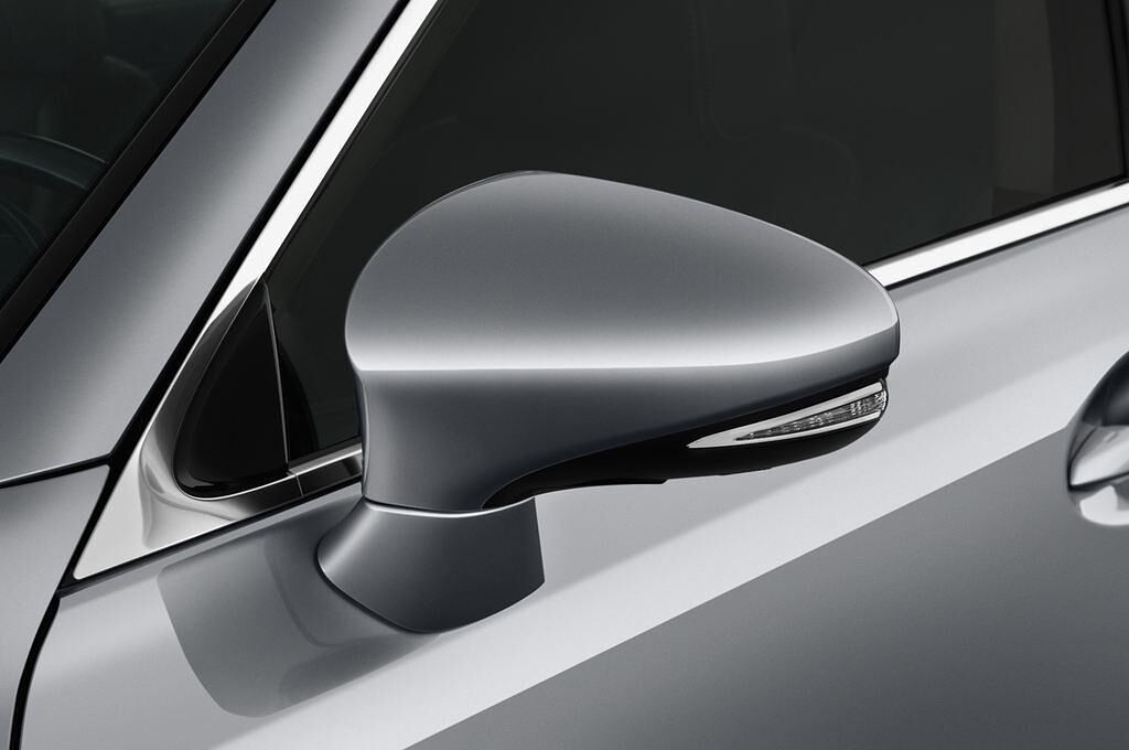 Lexus GS (Baujahr 2017) Executive Line 4 Türen Außenspiegel