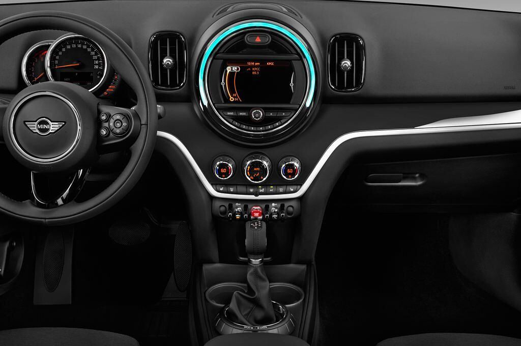 MINI Countryman (Baujahr 2017) S 5 Türen Mittelkonsole