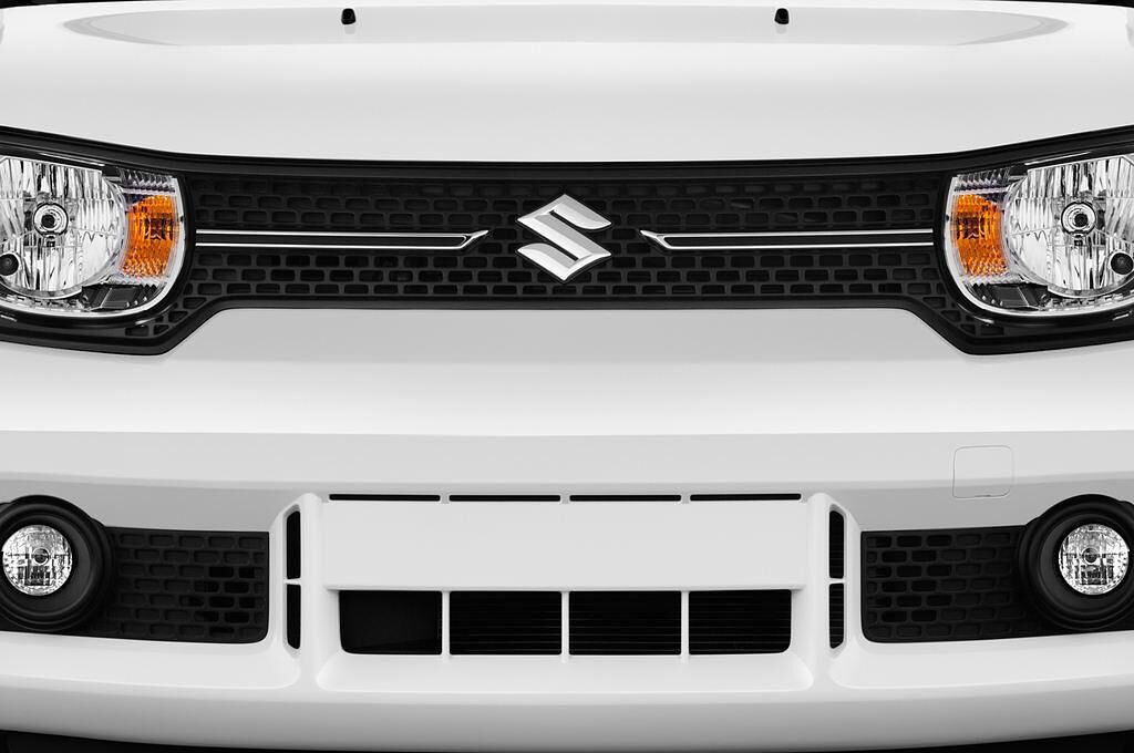 Suzuki Ignis (Baujahr 2017) Basic 5 Türen Kühlergrill und Scheinwerfer