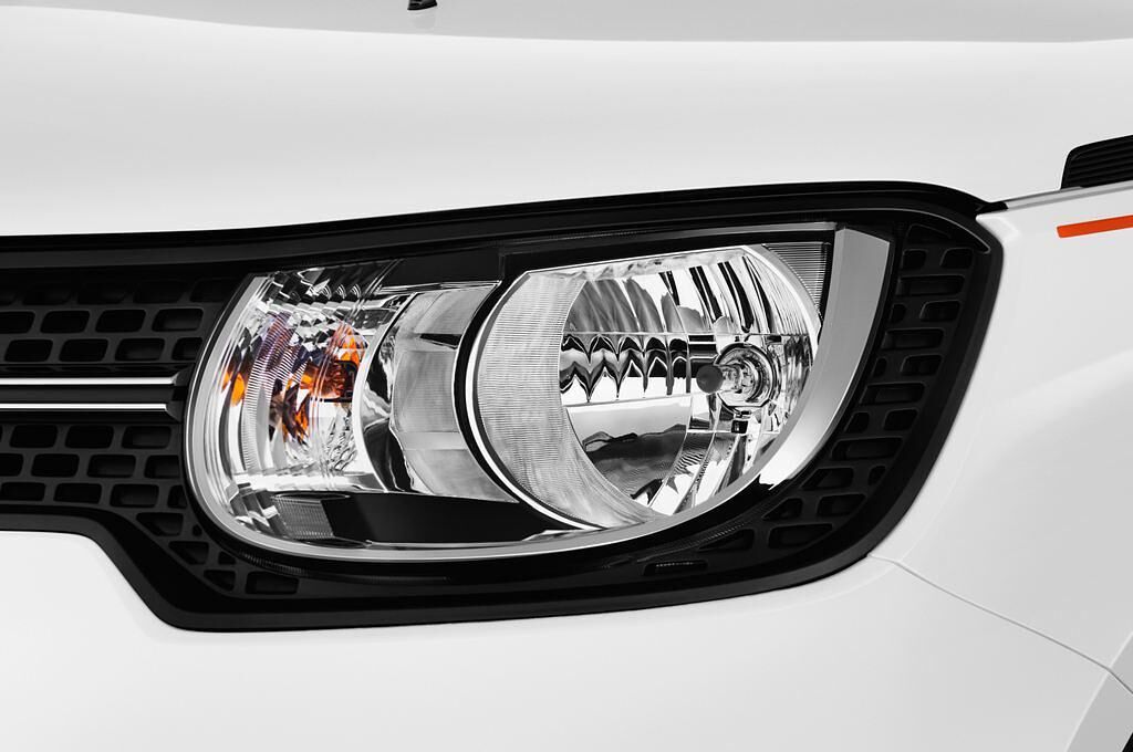Suzuki Ignis (Baujahr 2017) Basic 5 Türen Scheinwerfer