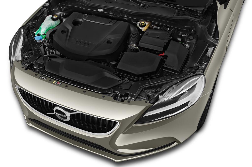 Volvo V40 (Baujahr 2017) Momentum 5 Türen Motor