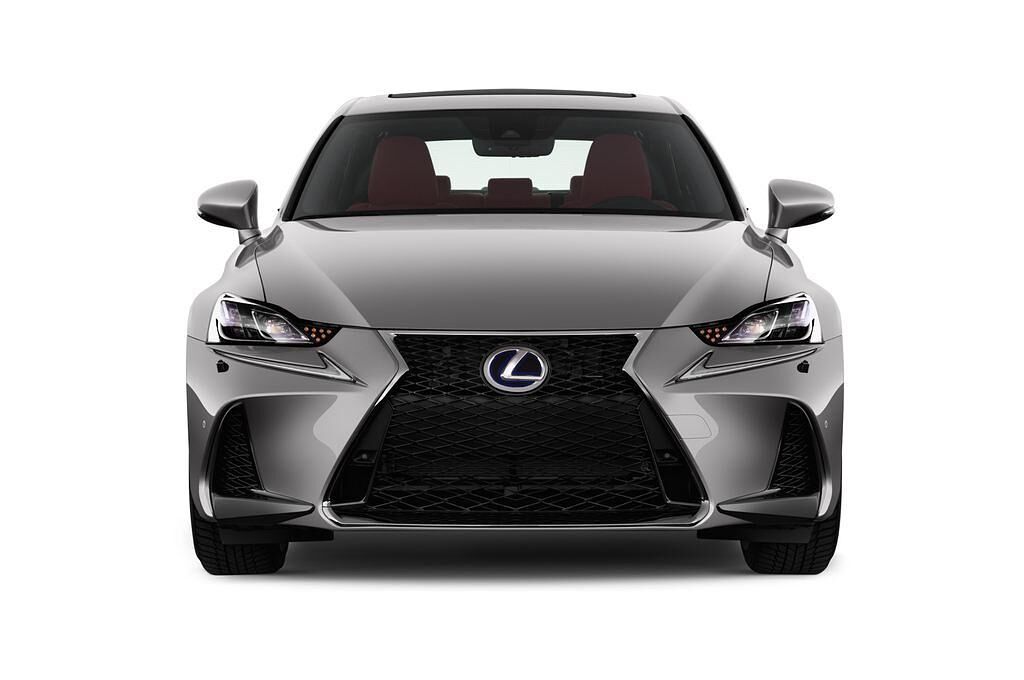 Lexus IS (Baujahr 2017) F-Sport 4 Türen Frontansicht