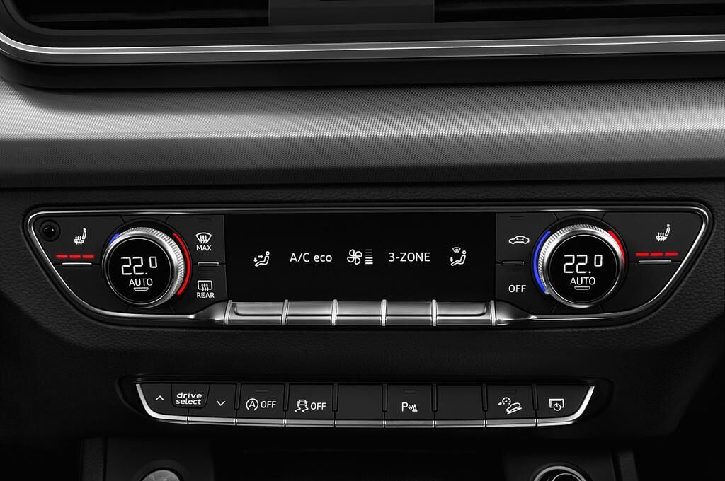 Audi Q5 (Baujahr 2017) Sport 5 Türen Temperatur und Klimaanlage