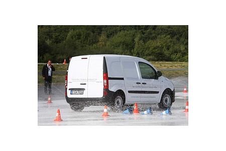 Mercedes-Benz Transporter Training on Tour