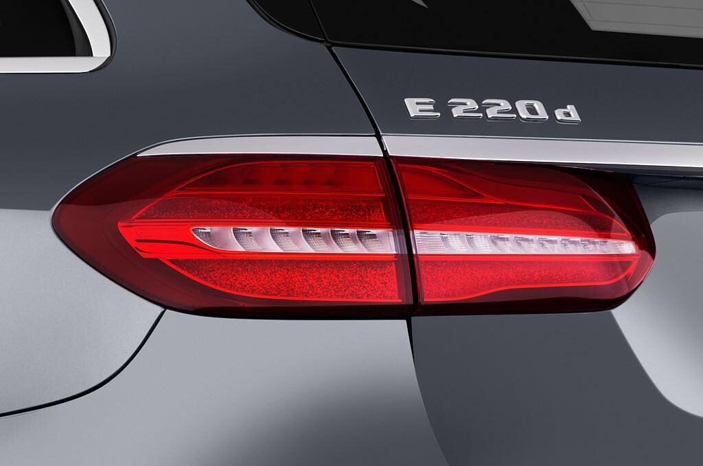 Mercedes E Class (Baujahr 2017) All-Terrain 5 Türen Rücklicht