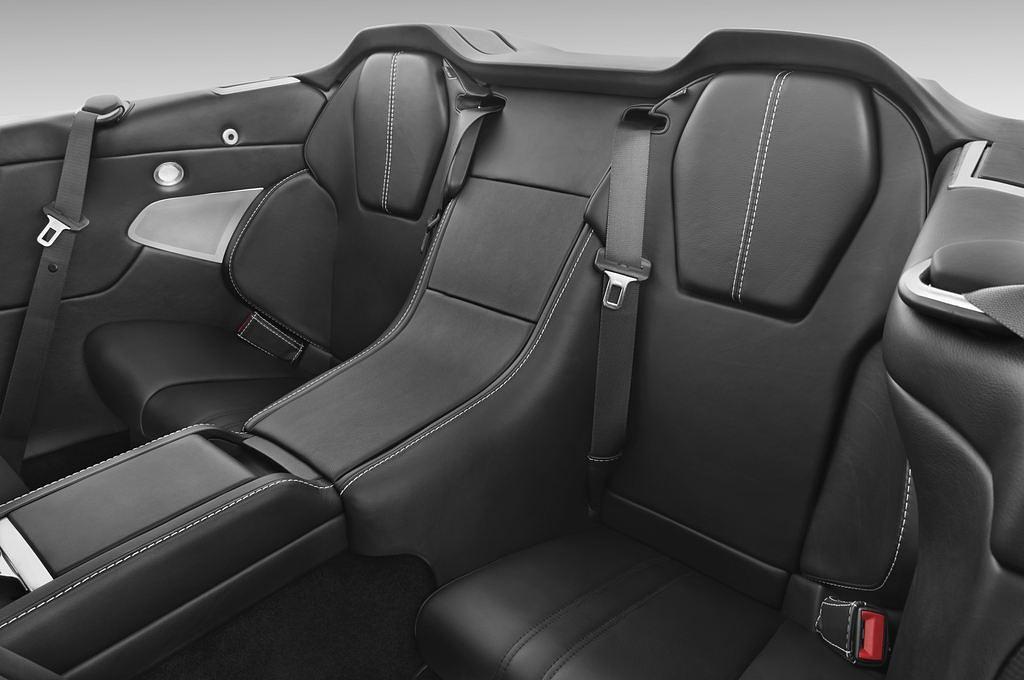 Aston Martin DBS Volante (Baujahr 2010) - 2 Türen Rücksitze