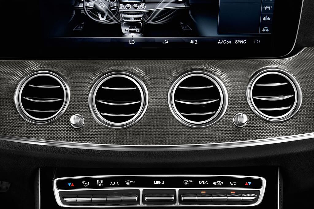 Mercedes E Class (Baujahr 2017) AMG 43 4 Türen Lüftung