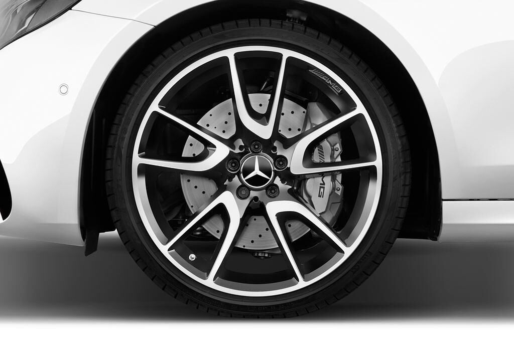 Mercedes E Class (Baujahr 2017) AMG 43 4 Türen Reifen und Felge