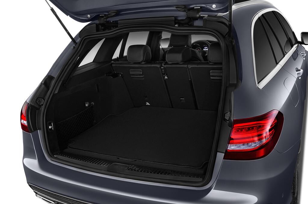 Mercedes C Class (Baujahr 2018) AMG Line 5 Türen Kofferraum