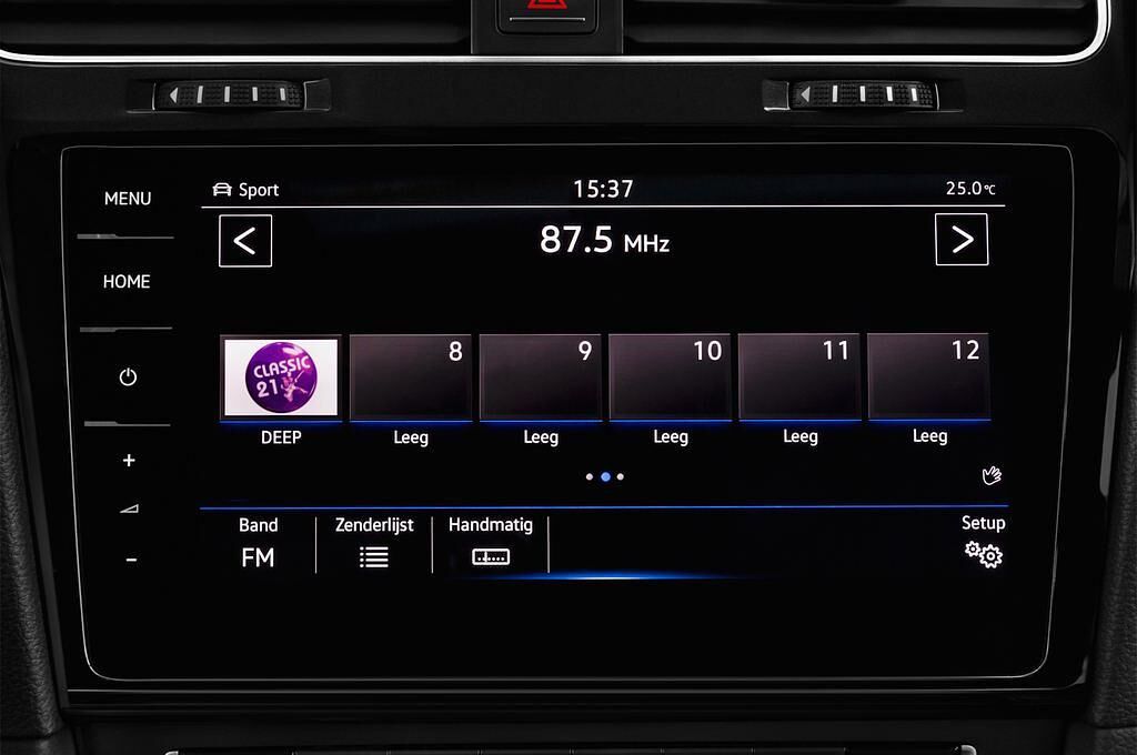 Volkswagen Golf (Baujahr 2017) GTD 5 Türen Radio und Infotainmentsystem