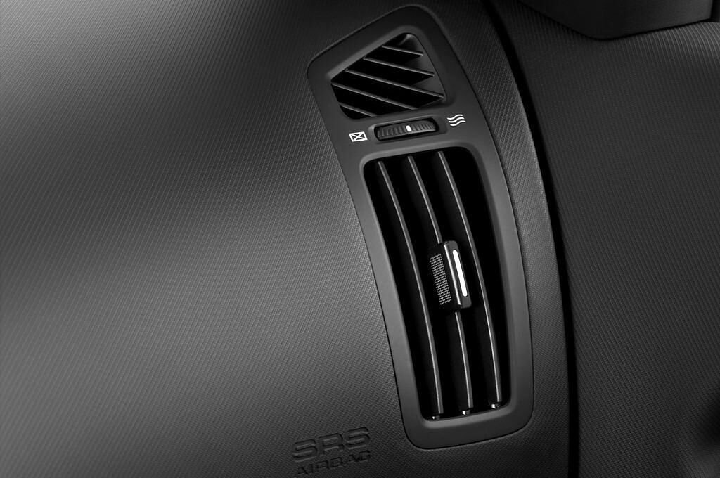 Kia cee'd (Baujahr 2011) Attract 5 Türen Lüftung