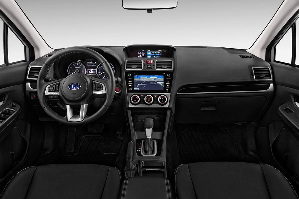 Subaru XV (Baujahr 2017) Premium 5 Türen Cockpit und Innenraum