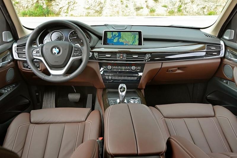 Das Cockpit ist deutlich aufgewertet