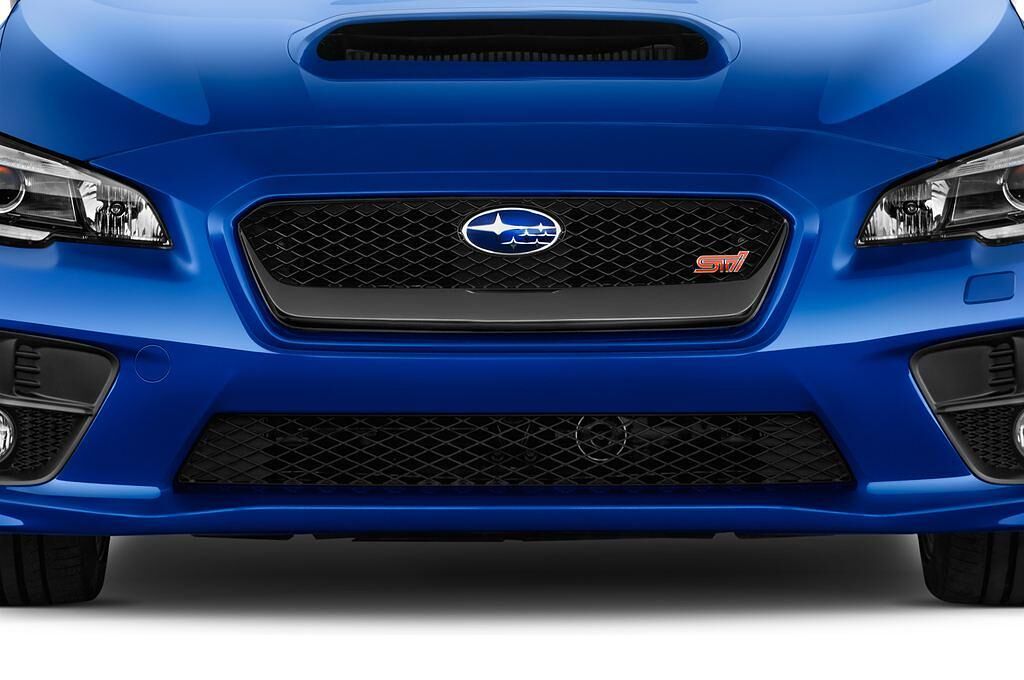 Subaru WRX STI (Baujahr 2017) Sport 4 Türen Kühlergrill und Scheinwerfer