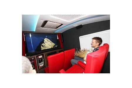 Caravan Salon 2013: Dethleffs präsentiert das wahrscheinlich kleinste mobile Kino der Welt