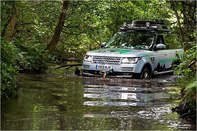 Der Range Rover ist zwar eines der nobelsten SUVs überhaupt, kann aber auch wirklich Gelände