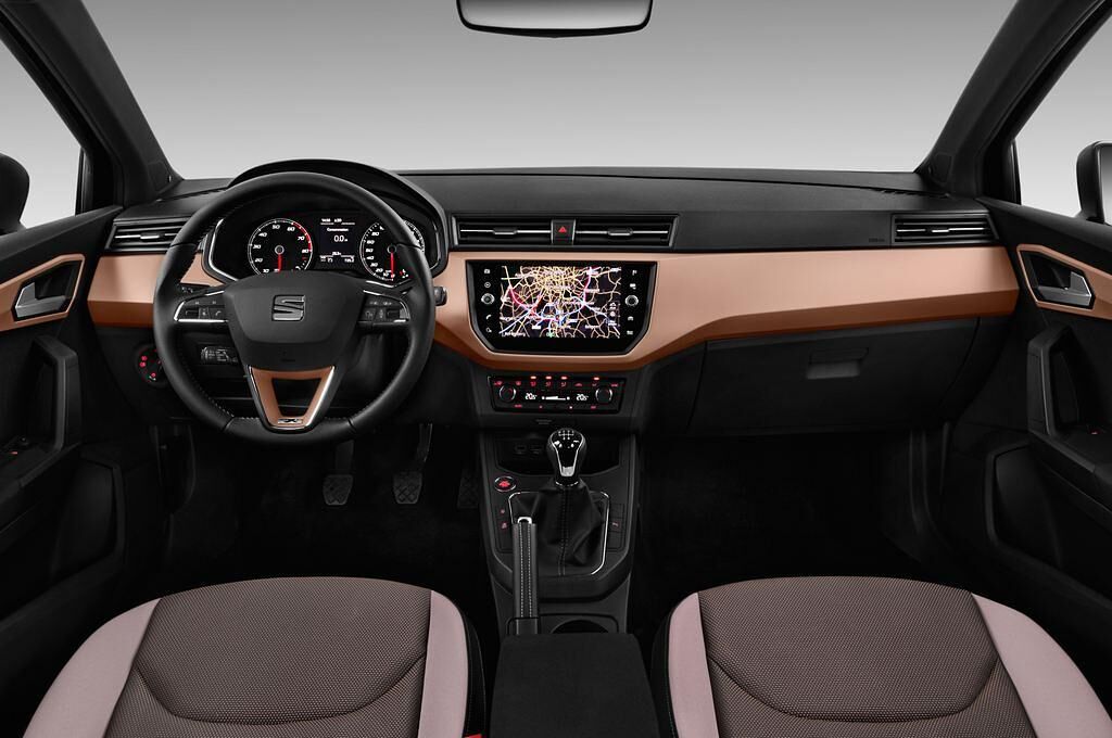 SEAT Ibiza (Baujahr 2017) Xcellence 5 Türen Cockpit und Innenraum